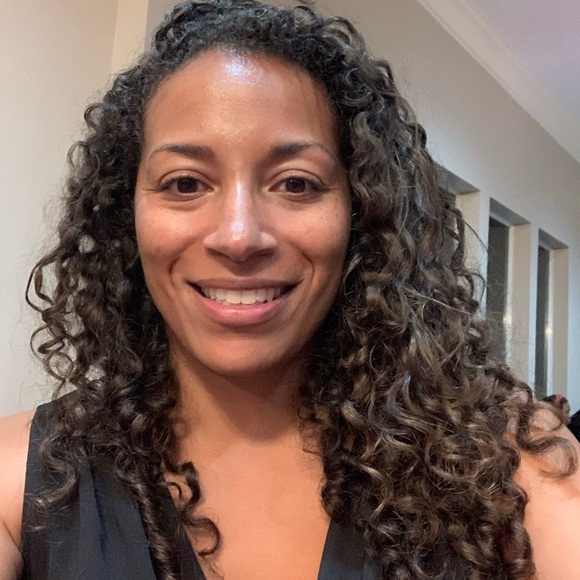 Meet your Posher, Chloe - Picture 2 of 2